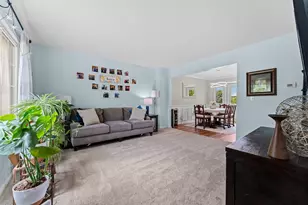 9128 Meadow View Ln, Saline, MI 48176 - Photo 17