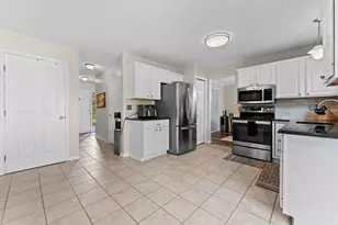 9128 Meadow View Ln, Saline, MI 48176 - Photo 11