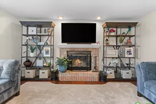 9128 Meadow View Ln, Saline, MI 48176 - Photo 3