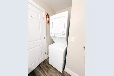 80 Washington Street #7, Manistee, MI 49660 - Photo 13
