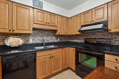 806 W Michigan Avenue #108W, Jackson, MI 49202 - Photo 3