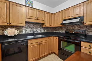 806 W Michigan Ave, Jackson, MI 49202 - Photo 3