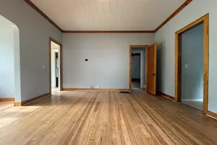 106 Hamilton St, Dowagiac, MI 49047 - Photo 7