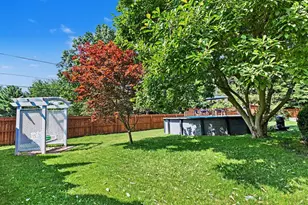 1772 Hacienda Dr, Stevensville, MI 49127 - Photo 25