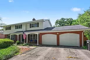1772 Hacienda Dr, Stevensville, MI 49127 - Photo 1