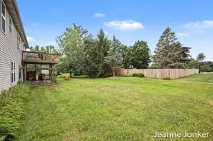 931 Sunset Hills Ave NW, Grand Rapids, MI 49534 - Photo 23