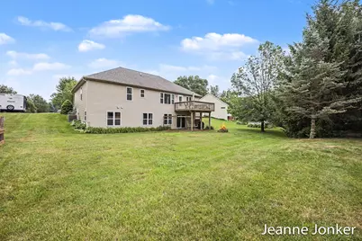 931 Sunset Hills Avenue NW, Grand Rapids, MI 49534 - Photo 23