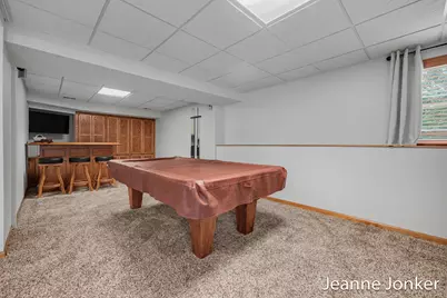 931 Sunset Hills Avenue NW, Grand Rapids, MI 49534 - Photo 17
