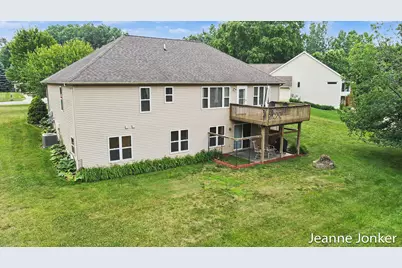931 Sunset Hills Avenue NW, Grand Rapids, MI 49534 - Photo 21