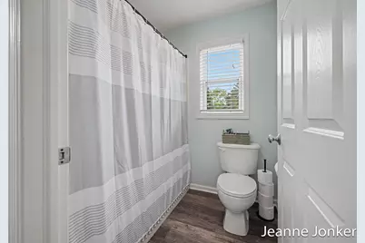 931 Sunset Hills Avenue NW, Grand Rapids, MI 49534 - Photo 9