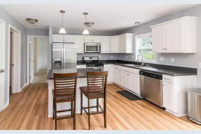 1473 Brigadoon, Walled Lake, MI 48390 - Photo 11
