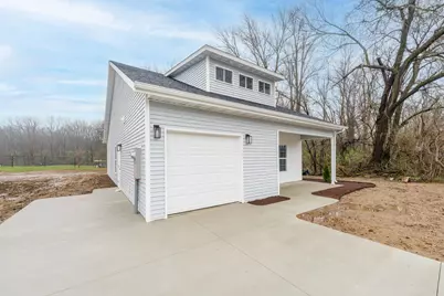 107 Miller Street, Dowagiac, MI 49047 - Photo 3
