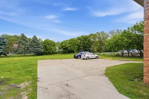 2916 Taft Ave SW, Wyoming, MI 49519 - Photo 25