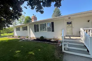 9270 Baker Rd, Greenville, MI 48838 - Photo 5