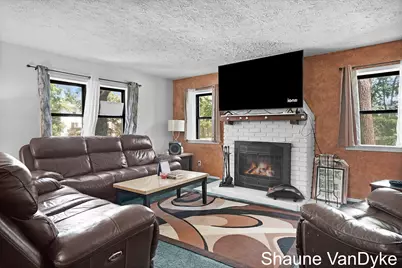 154 72nd Street SE, Grand Rapids, MI 49548 - Photo 5