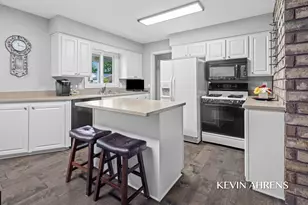 4473 Trail View NE, Grand Rapids, MI 49525 - Photo 9