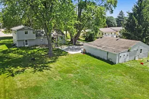 2463 Kinney Ave NW, Grand Rapids, MI 49534 - Photo 5