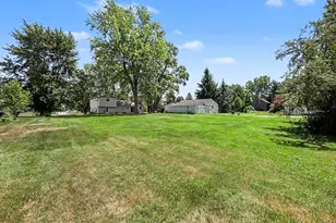 2463 Kinney Ave NW, Grand Rapids, MI 49534 - Photo 27