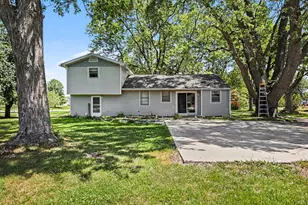 2463 Kinney Ave NW, Grand Rapids, MI 49534 - Photo 29