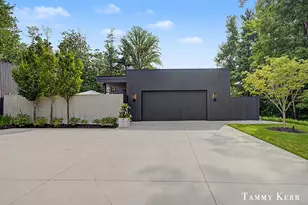 702 Golfview Dr, Douglas, MI 49406 - Photo 9