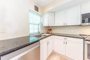 2812 Aspen Ridge Dr, Ann Arbor, MI 48103 - Photo 17