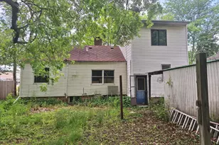 2104 Melvin Ct, Lansing, MI 48917 - Photo 5