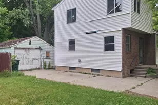 2104 Melvin Ct, Lansing, MI 48917 - Photo 1