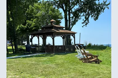 3620 Lakeshore Drive #F3, Saint Joseph, MI 49085 - Photo 19