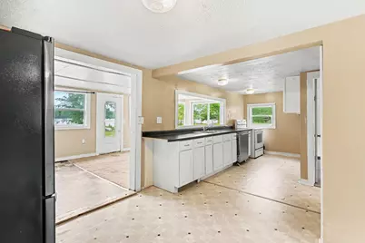 1845 W Tupper Heights Drive, Lake Odessa, MI 48849 - Photo 17