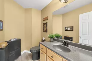 1696 W Ellsworth Rd, Ann Arbor, MI 48108 - Photo 25