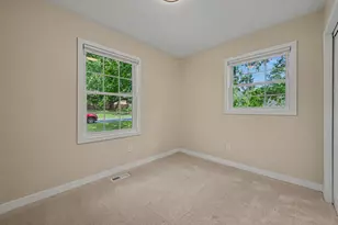 25581 Pleasant Dr, Mattawan, MI 49071 - Photo 11