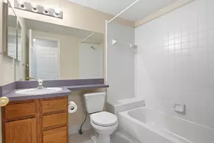 7492 Green Meadow Ln, Canton, MI 48187 - Photo 33