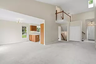 7492 Green Meadow Ln, Canton, MI 48187 - Photo 7