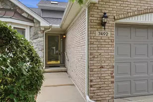 7492 Green Meadow Ln, Canton, MI 48187 - Photo 51