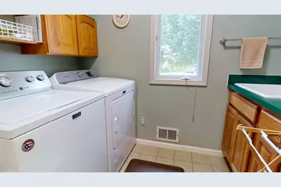 4117 Brookview Court, Ann Arbor, MI 48108 - Photo 17