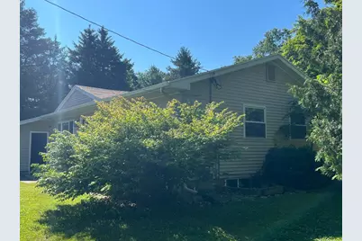 126 Johnson Street, Edmore, MI 48829 - Photo 7