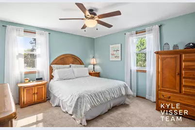 2032 Edgewood Avenue SE, Grand Rapids, MI 49546 - Photo 21
