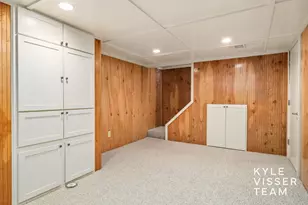 2032 Edgewood Ave SE, Grand Rapids, MI 49546 - Photo 33
