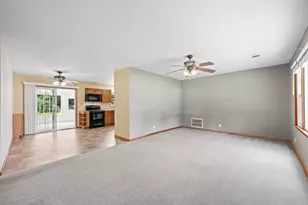 2296 Janellen Dr, Niles, MI 49120 - Photo 9