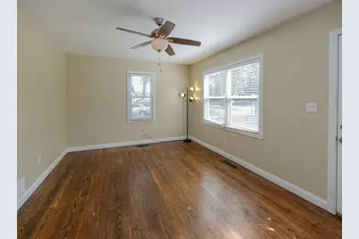600 Azuba Avenue, Kalamazoo, MI 49048 - Photo 9