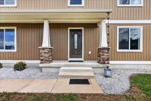 5420 S Kathryn Ln, Newaygo, MI 49337 - Photo 7