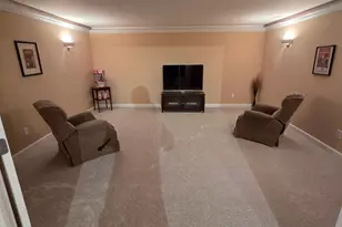 578 Wittenberg Path, Saint Joseph, MI 49085 - Photo 19