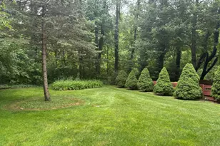 578 Wittenberg Path, Saint Joseph, MI 49085 - Photo 3