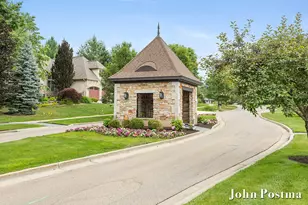 5914 Whitworth Ct SE, Grand Rapids, MI 49546 - Photo 77