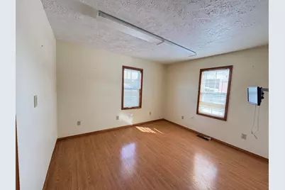 304 E South Street, Athens, MI 49011 - Photo 5