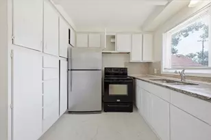5727 University Pl, Detroit, MI 48224 - Photo 5