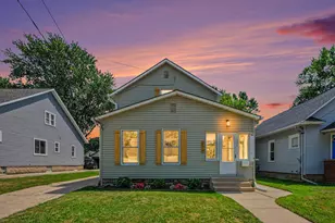234 Knapp St NE, Grand Rapids, MI 49505 - Photo 1
