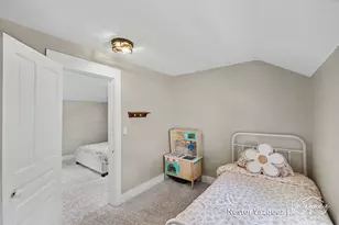 234 Knapp St NE, Grand Rapids, MI 49505 - Photo 21