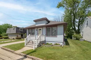 318 Whitcomb St, Kalamazoo, MI 49001 - Photo 1