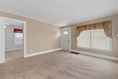 318 Whitcomb Street, Kalamazoo, MI 49001 - Photo 5